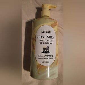 New & Unused MINUYU Goat Milk Body Wash with A.H.A. and Vitamins - 33.8 Fl Oz